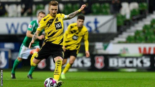 Borussia Dortmund vence 1-0 al Werder Bremen y es líder de la Bundesliga
