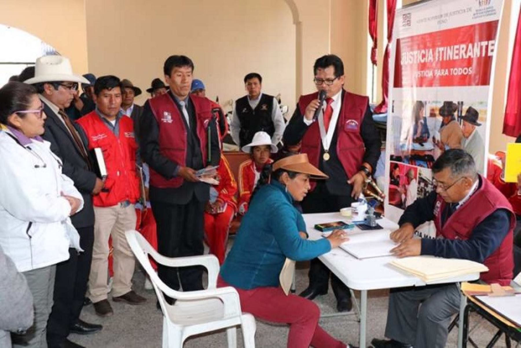 Cusco: Jueces llegaron a comunidad de Patacancha para brindar asesoría jurídica gratuita