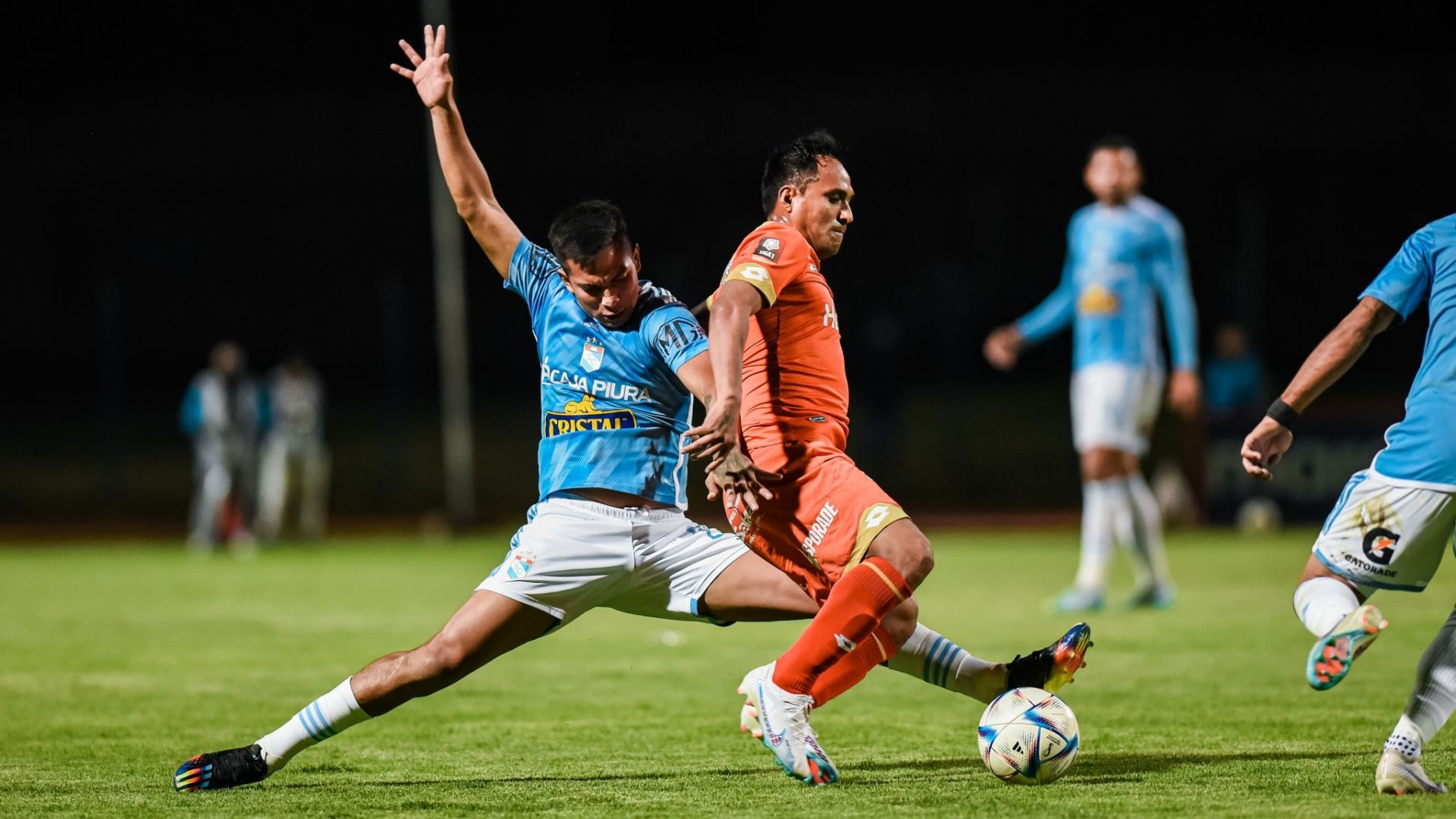 Sporting Cristal vence 2-0 a Sport Huancayo