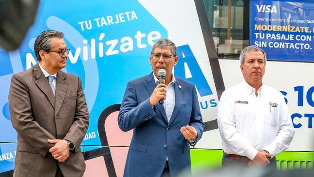 El presidente de la ATU, José Aguilar Reátegui, brindando declaraciones. (Foto: Gobierno del Perú).