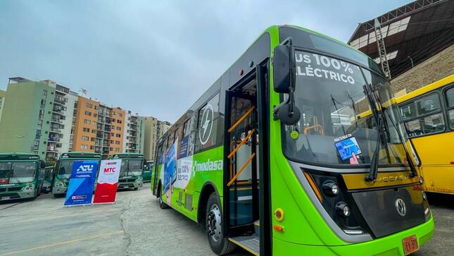 ATU presenta autobús eléctrico para reducir contaminación ambiental. (Foto: Gobierno del Perú).