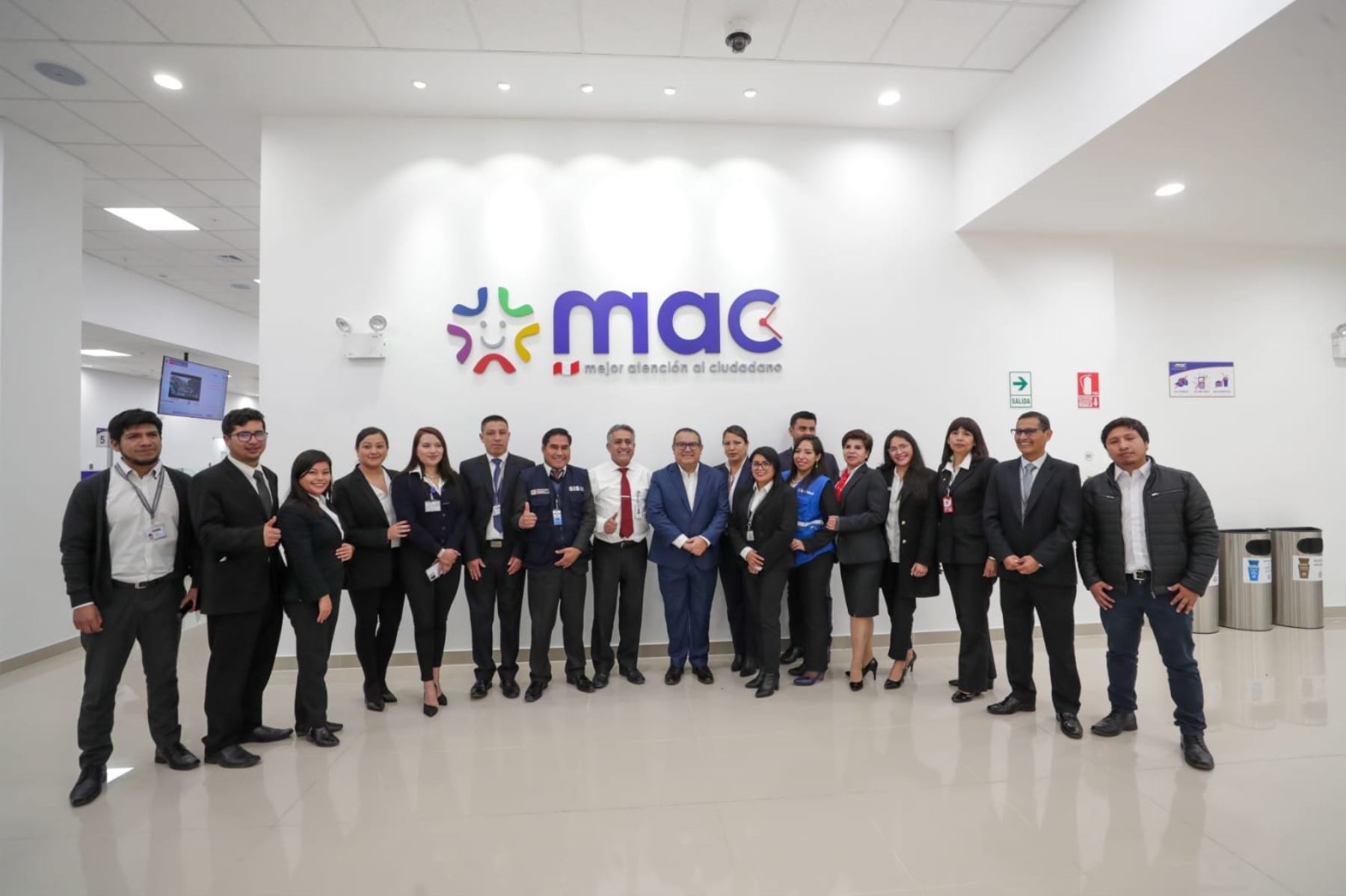 Alberto Otárola asistió a la inauguración de nuevo Centro MAC en Cusco