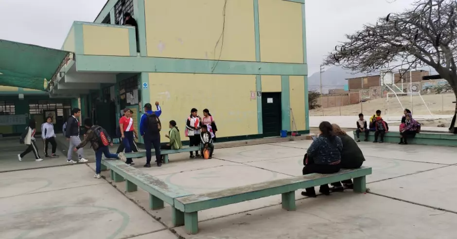 Arequipa: extorsionadores detonan explosivo en aula de niños de 5 años