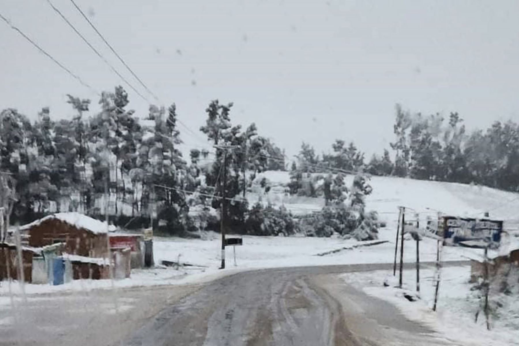 En alerta 70 provincias de la Sierra al extenderse caída de lluvias, nieve y granizo