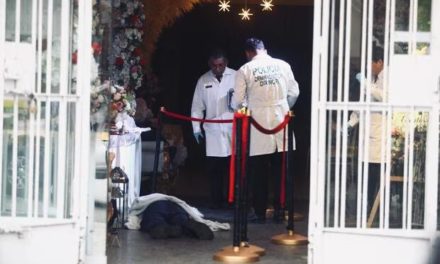 Santa Anita: sicarios acribillan a dos hombres en fiesta de promoción. (Foto: EFE).