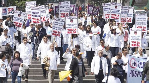 Trabajadores de la salud anuncian huelga indefinida
