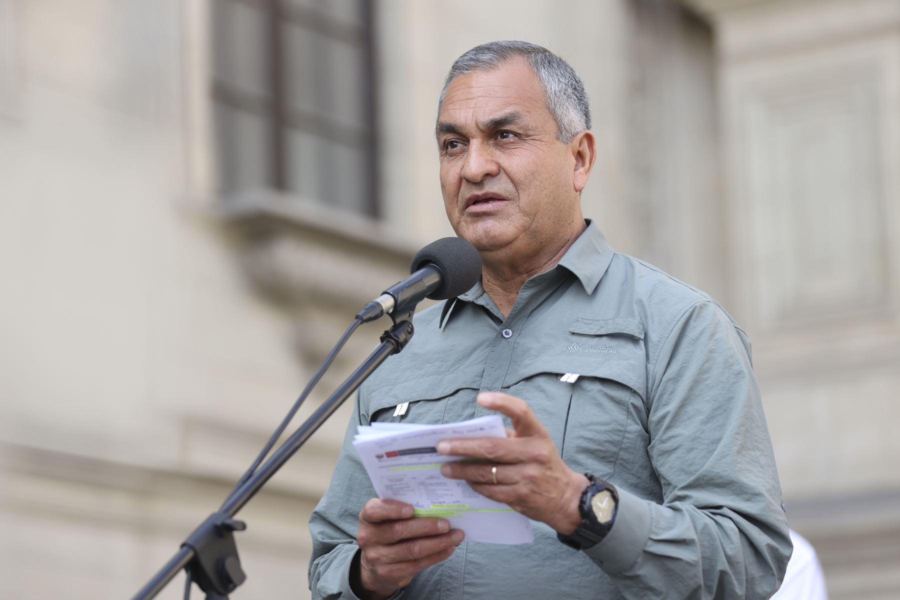 Vicente Romero renunció como Ministro del Interior tras ser censurado por el Congreso