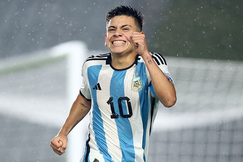 Mundial Sub-17: Argentina goleó 3-0 a Brasil y ya está en ´semis´