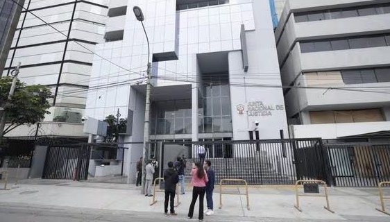 Fiscalía allana sede de la  Junta Nacional de Justicia