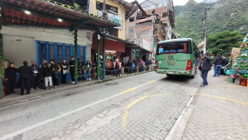 Machu Picchu abre sus puertas a los turistas con normalidad