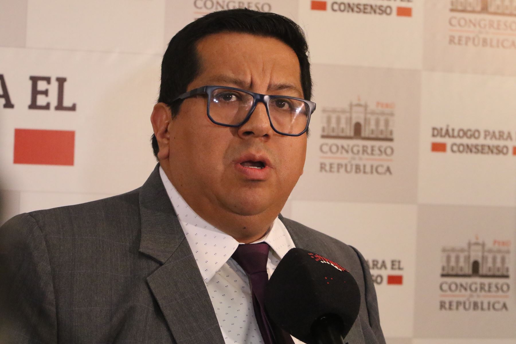 Economía peruana ha vuelto a crecer, afirma Ministro de Economía