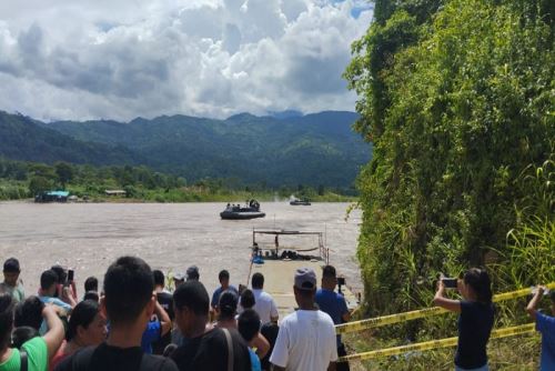 Desaparece menor en el río Apurímac tras accidente vehicular