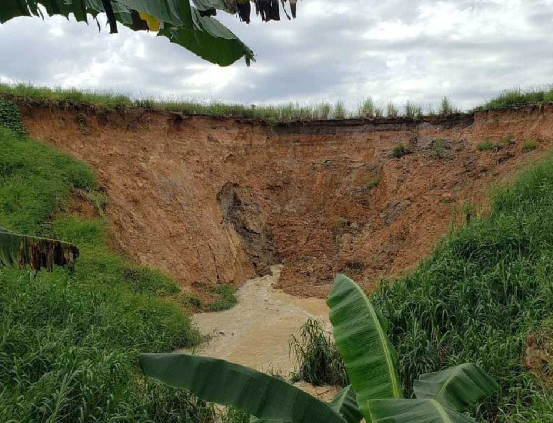 Loreto: Erosión amenaza la pista del aeropuerto de Yurimaguas