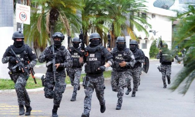 Argentina ofrece enviar fuerzas de seguridad a Ecuador