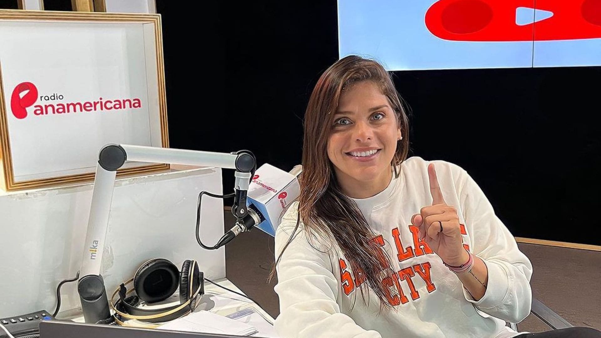 Giovanna Valcárcel se mantiene firme en radio Panamericana