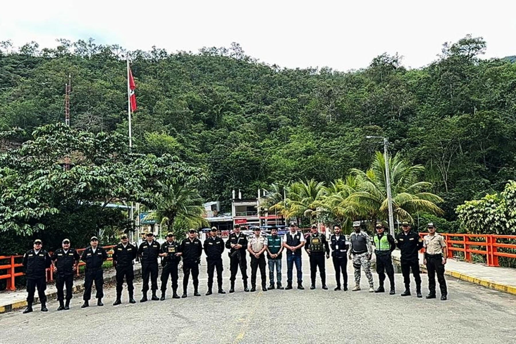 Cajamarca: Refuerzan control policial en frontera con Ecuador