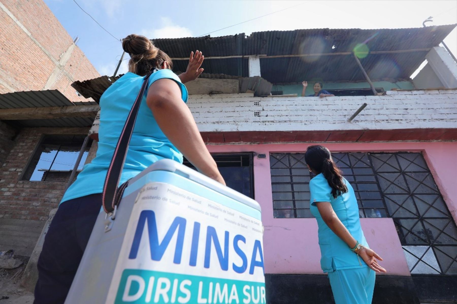 600+ brigadas vacunan en domicilios en Lima contra el Covid-19