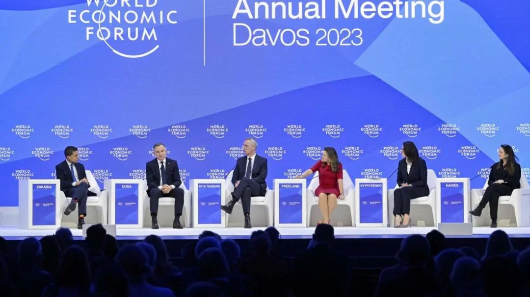 Multimillonarios piden en el Foro de Davos que les suban impuestos - La ...
