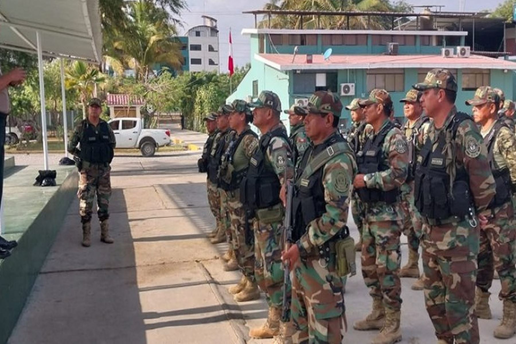 Refuerzo policial en frontera Piura: Mininter y PNP despliegan más de 100 agentes de USE y Dinoes