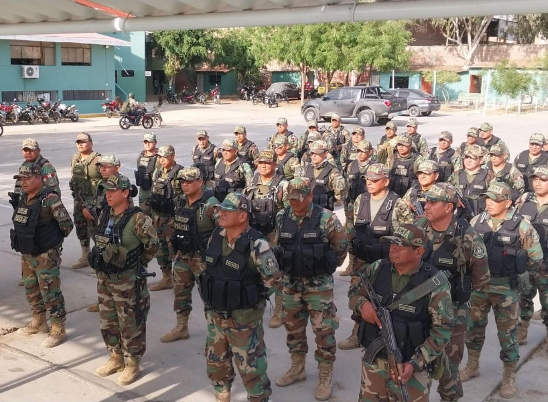 Piura: Llegan 48 agentes de la Dinoes para reforzar la seguridad en la frontera de Ayabaca