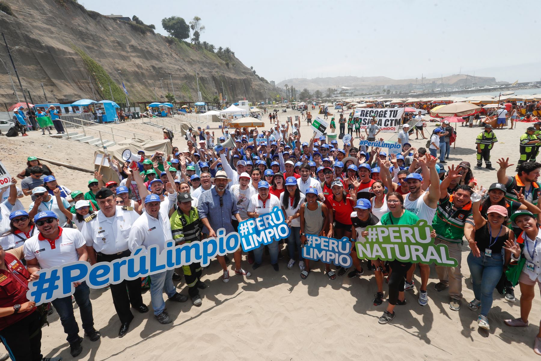 Lanzan campaña “Salva Playas” para reducir la contaminación del litoral