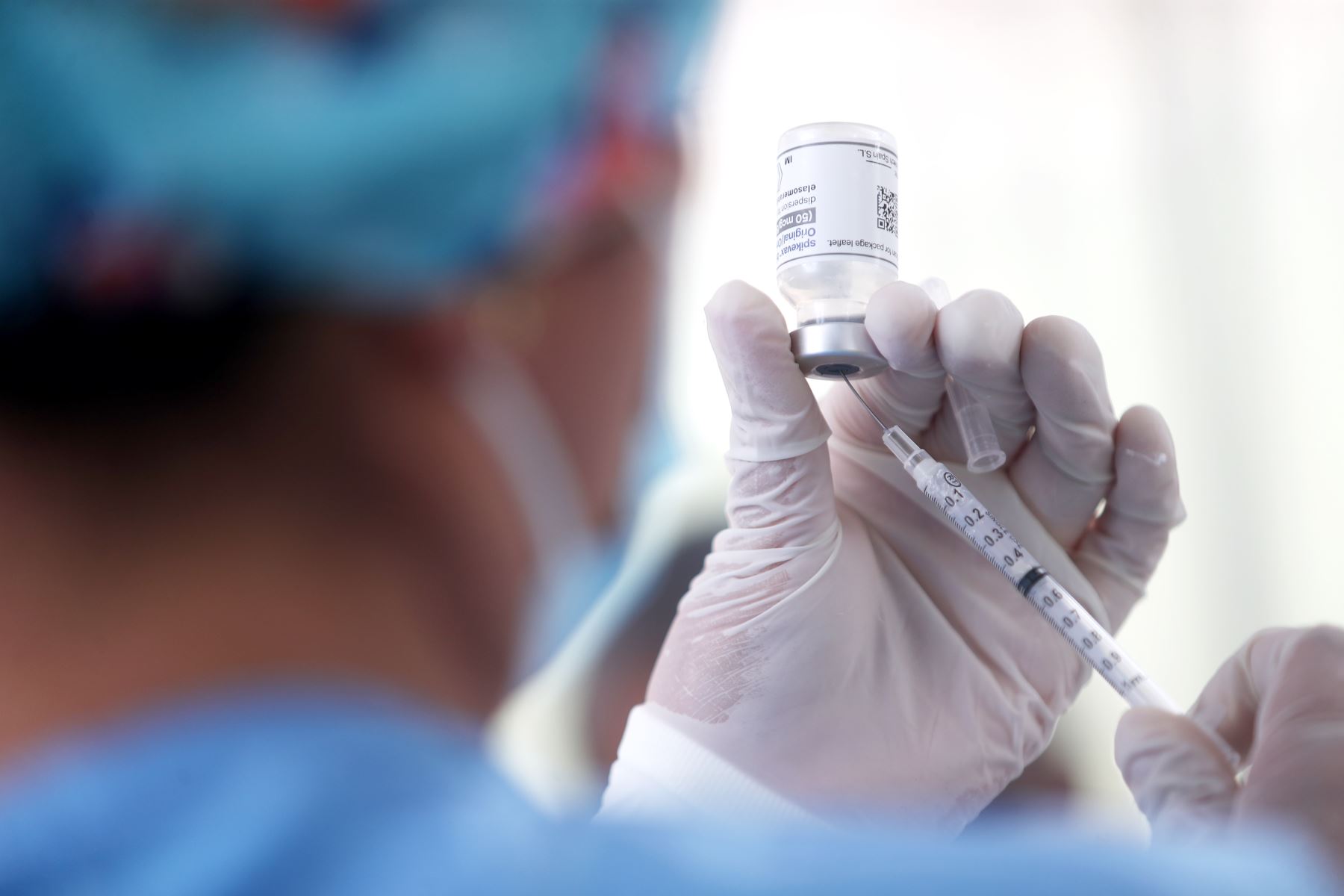Covid-19: más de 5,000 personas recibieron la vacuna monovalente