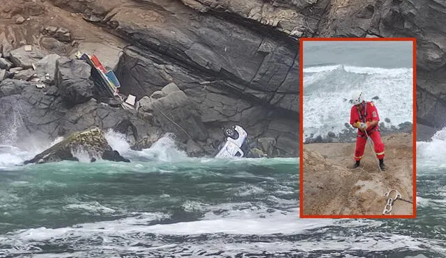 Camioneta cae al mar en Camaná y mueren ahogados sus 2 ocupantes