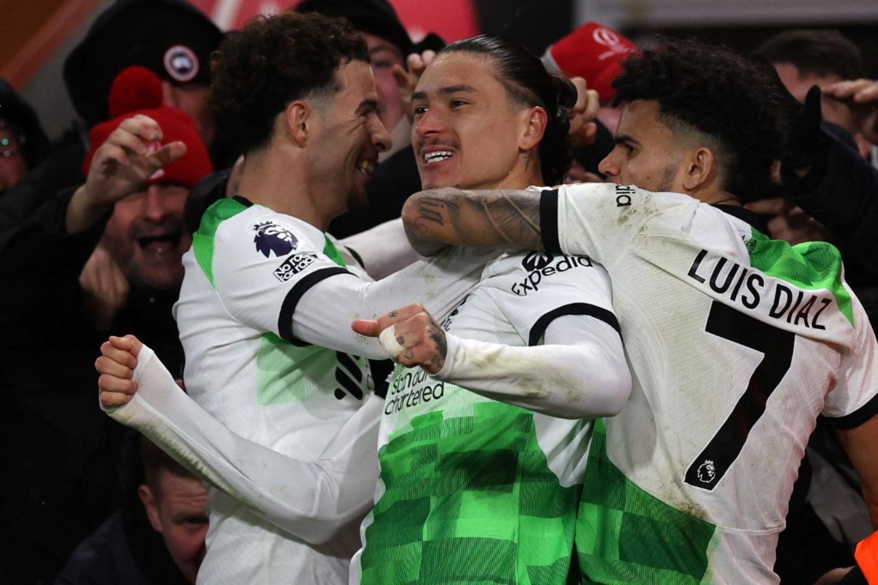 Liverpool vence 4-0 a Bournemouth con dobletes de Darwin Núñez y Diogo Jota