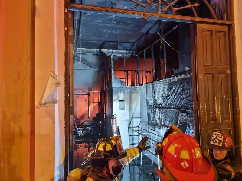 Incendio en casona de Centro de Lima