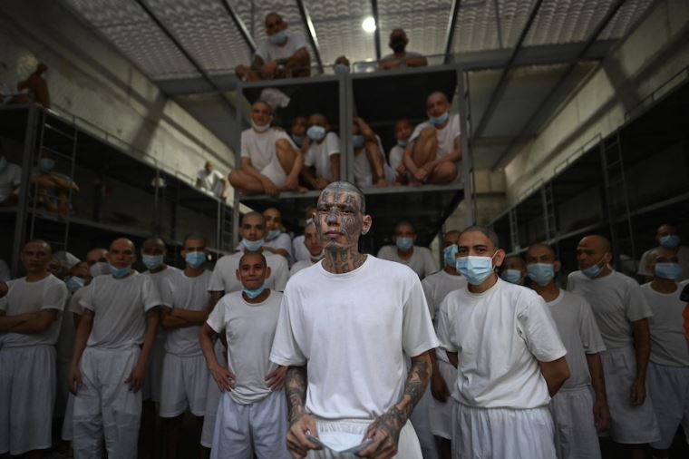 Bukele justifica la alta tasa de encarcelamiento en El Salvador