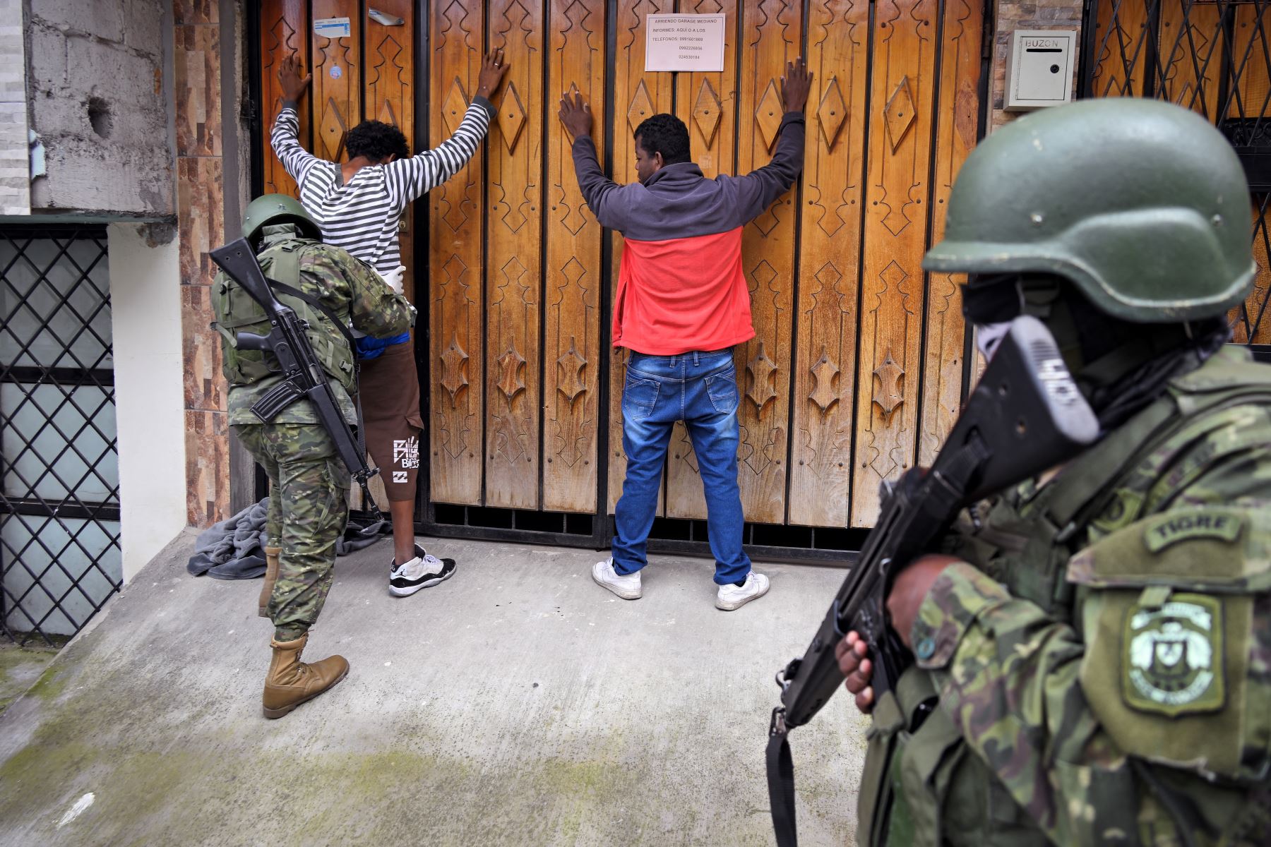 Ecuador: Más de 5.600 detenidos en 26 días de conflicto armado