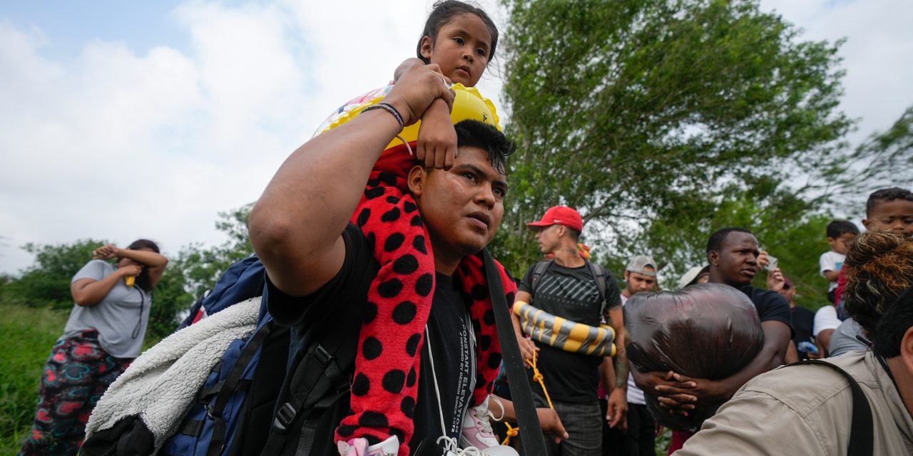 Crisis migratoria toca las puertas de México y EE. UU.