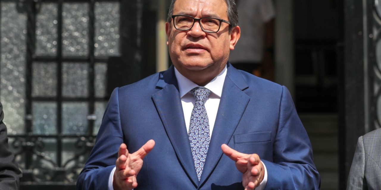 Premier Alberto Otárola blinda a fiscales supremos