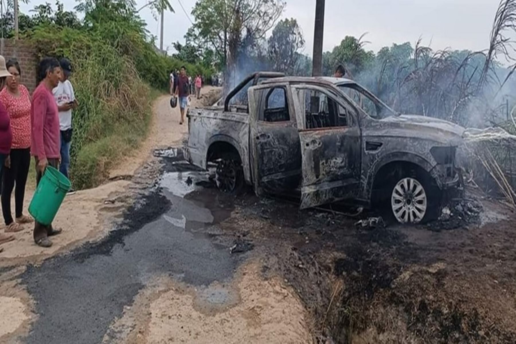 Incendian vehículo utilizado en intento de secuestro de empresario en Trujillo