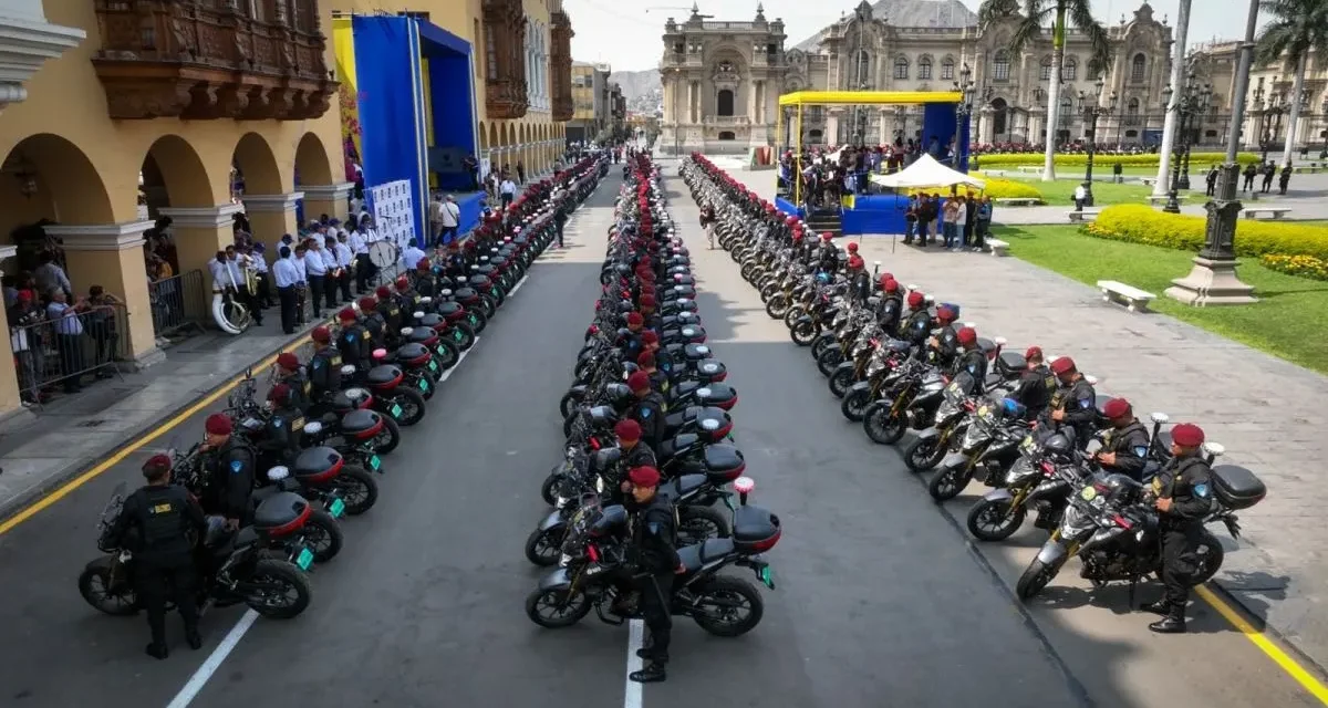 PNP recibe 400 motos para luchar contra la delincuencia