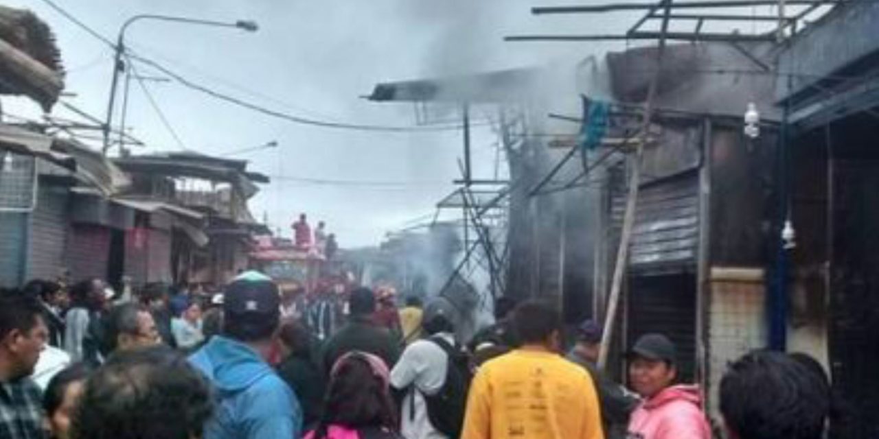 Chincha: Pobladores en alerta por incendio en zona de abastos