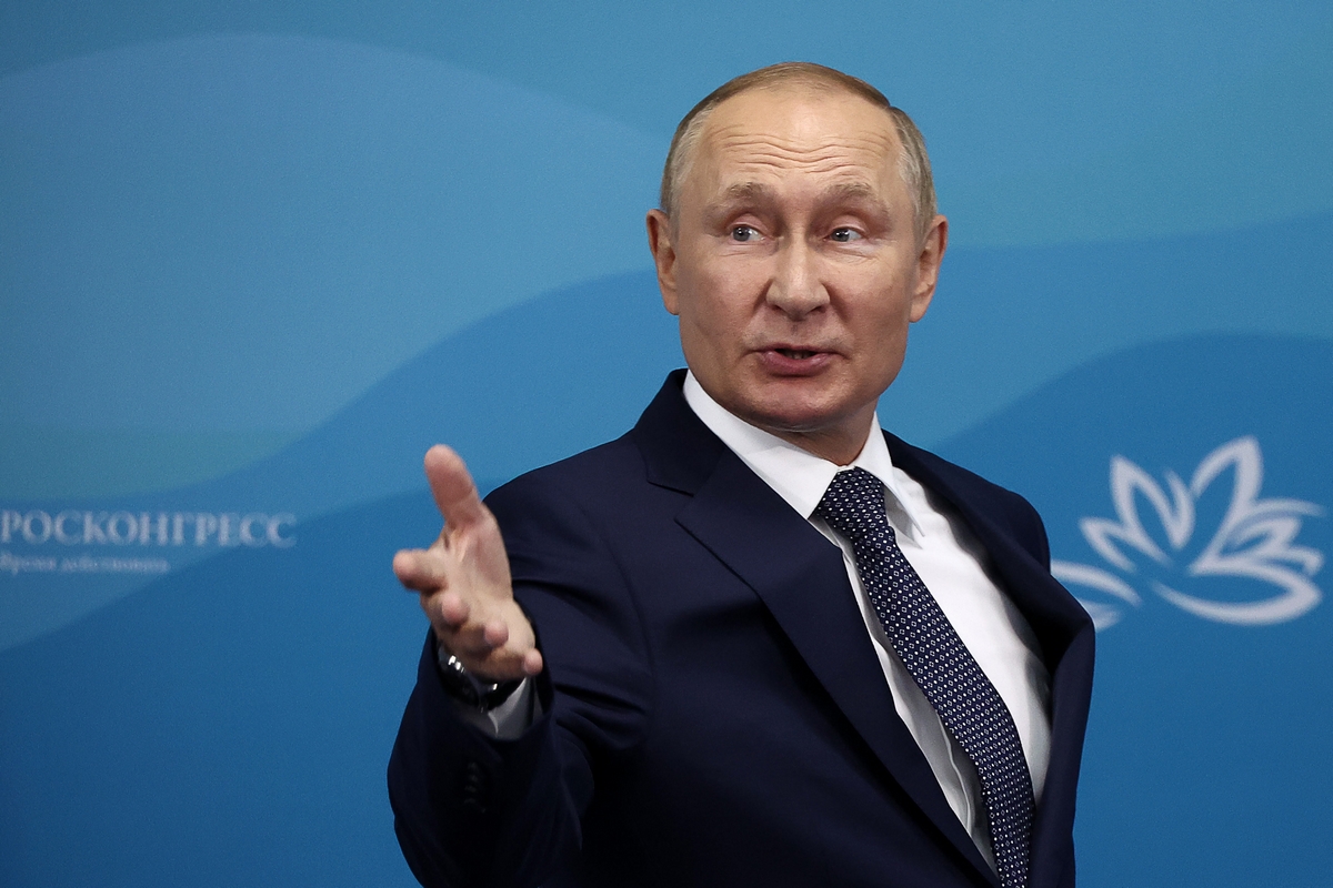 Putín promete castigar a terroristas que atacaron Moscú