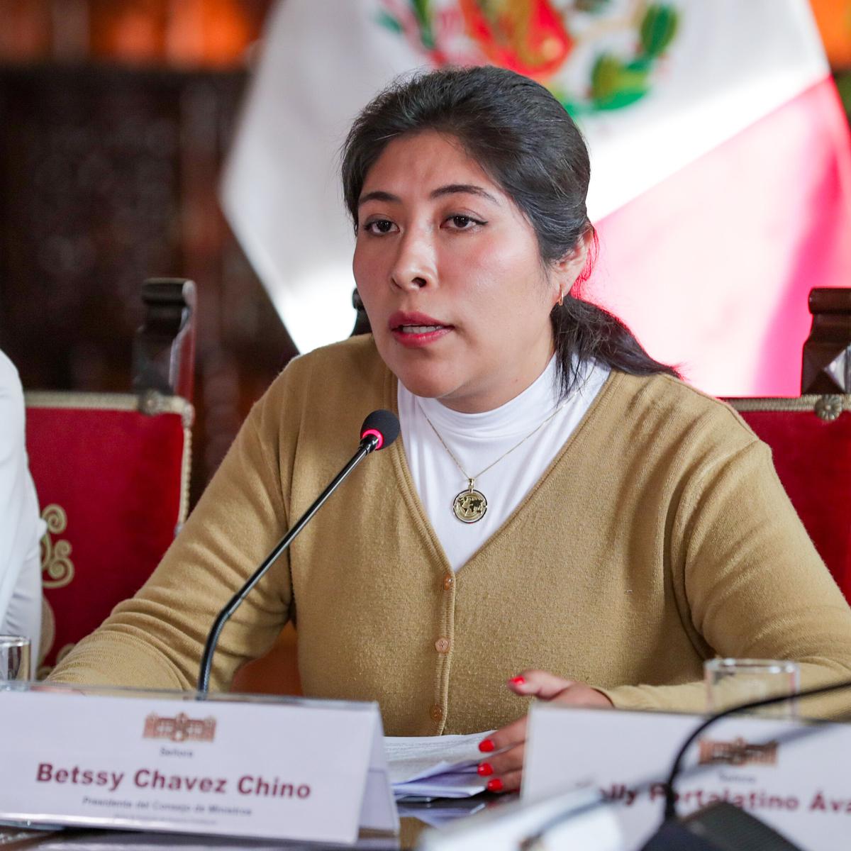 Betssy Chávez con la soga al cuello
