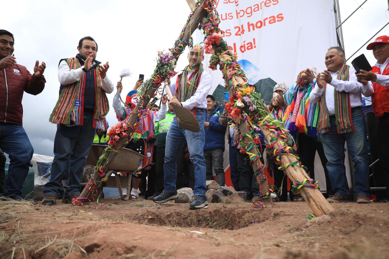 Cusco: Inician obra de agua potable para pobladores de Santiago y San Sebastián