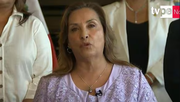 Dina Boluarte: congresistas acusan victimización de la presidenta por caso Rolex