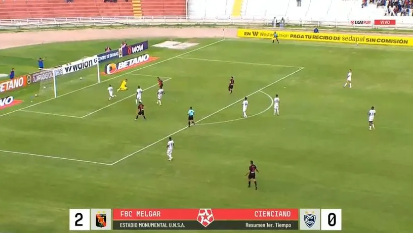 Melgar venció 2-0 a Cienciano en el 'Clásico del Sur'