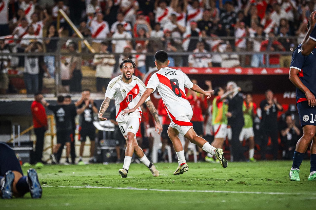 Perú goleó 4-1 a República Dominicana