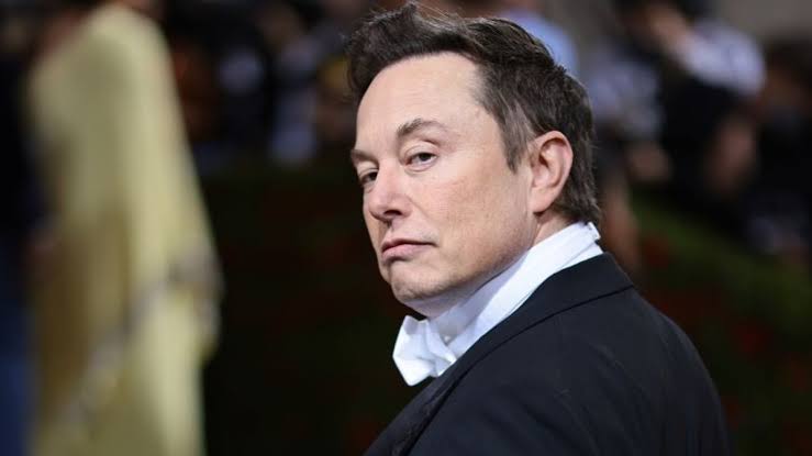 Elon Musk señala sabotaje en Tesla Berlín