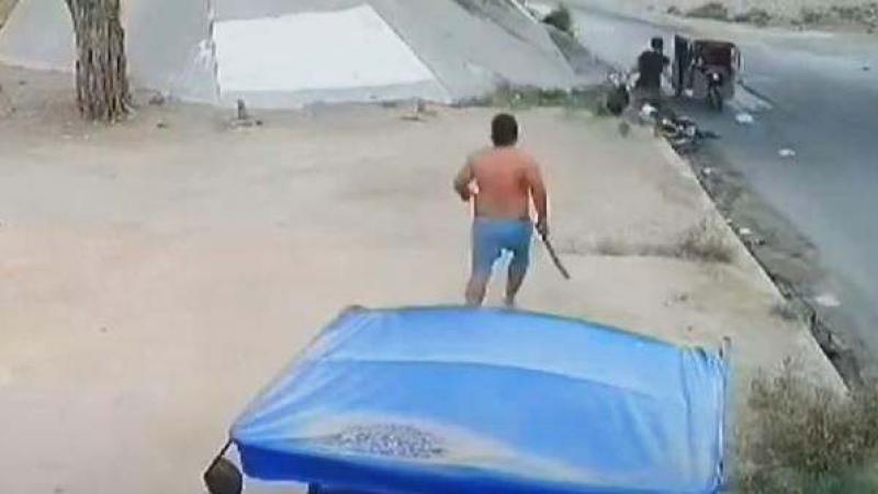 Sullana: Víctima de robo persigue a delincuentes con un machete