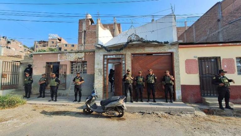 Intervención policial en viviendas de la banda delictiva "Los Pulpos" en Trujillo