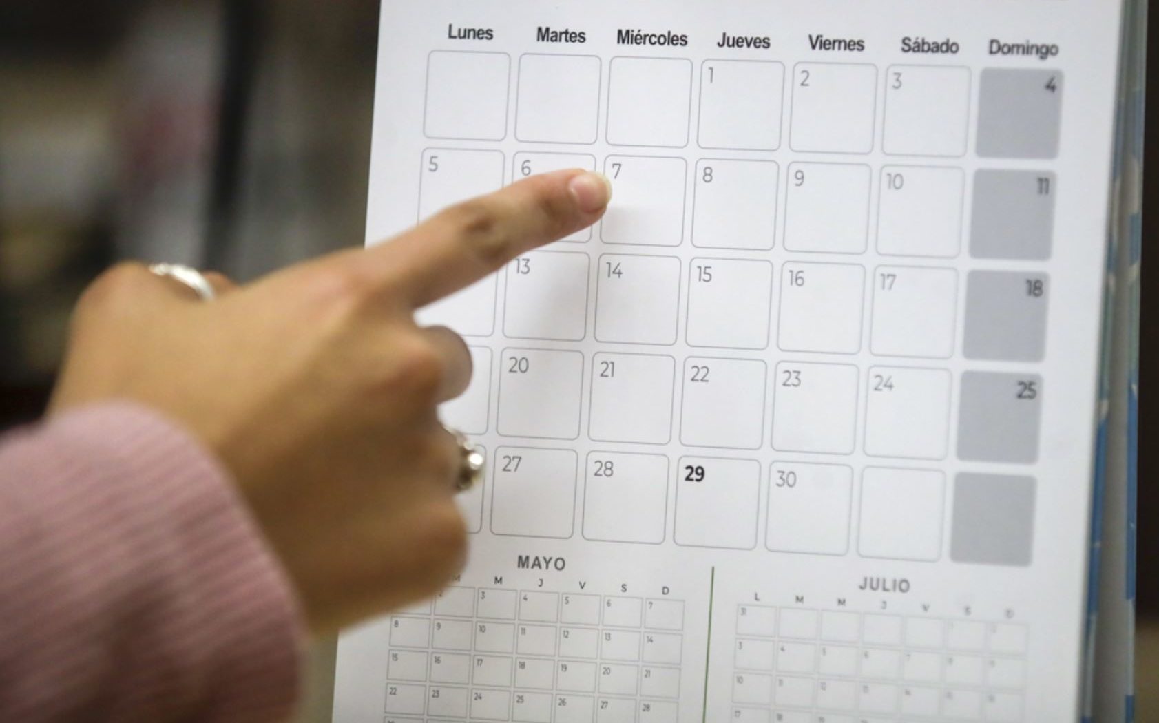 Normativa oficial sobre el martes 30 de abril: ¿día no laborable o feriado?