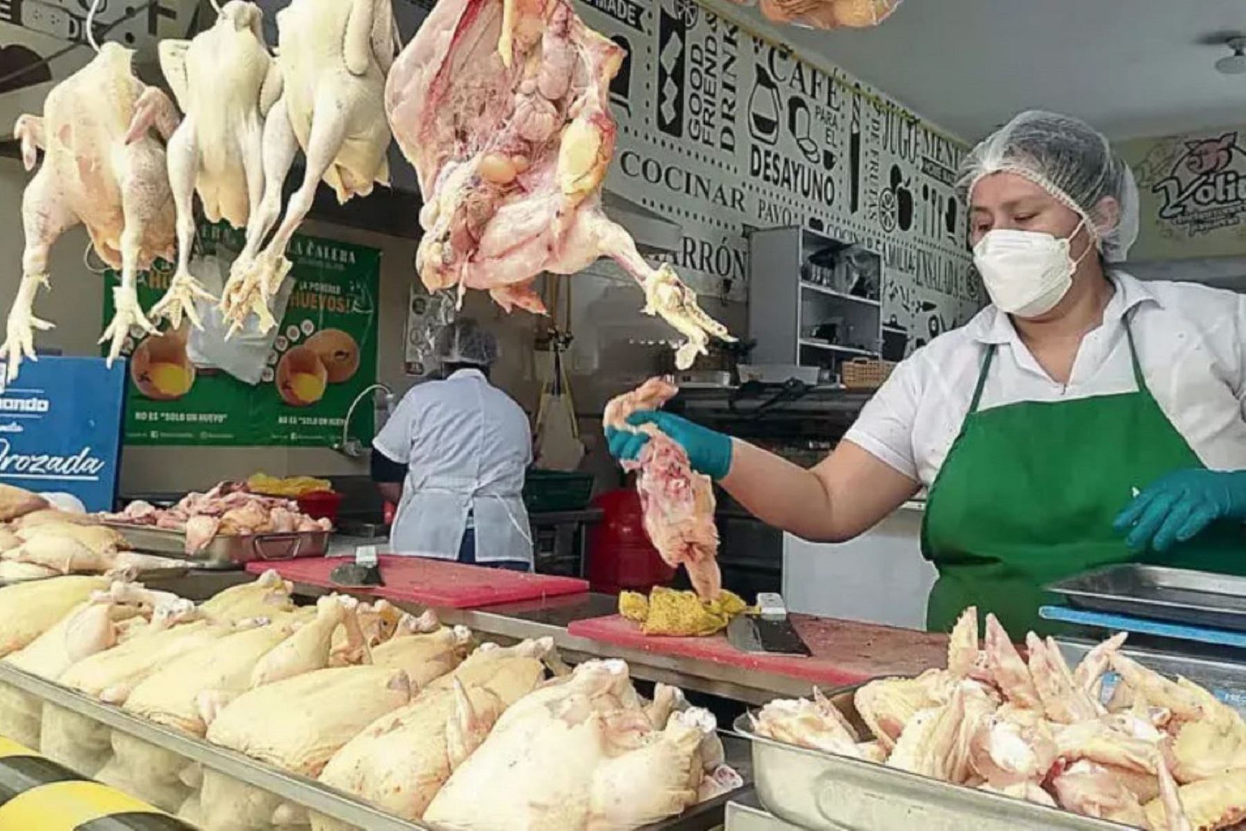 El kilo de pollo se vende por menos de S/ 6.00 en mercado mayorista