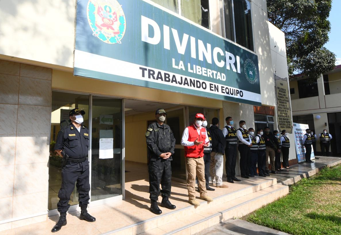 Trujillo: Agentes policiales capturan a integrantes de banda criminal
