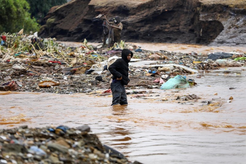 Tragedia en Kenia: Rotura de una presa deja decena de fallecidos