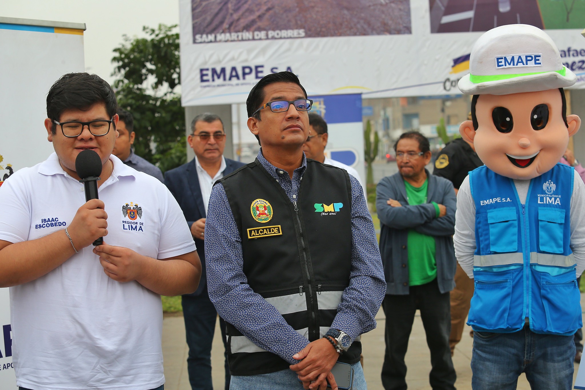 Alcalde Hernán Sifuentes y EMAPE se unen en beneficio de más de 400 mil vecinos de SMP